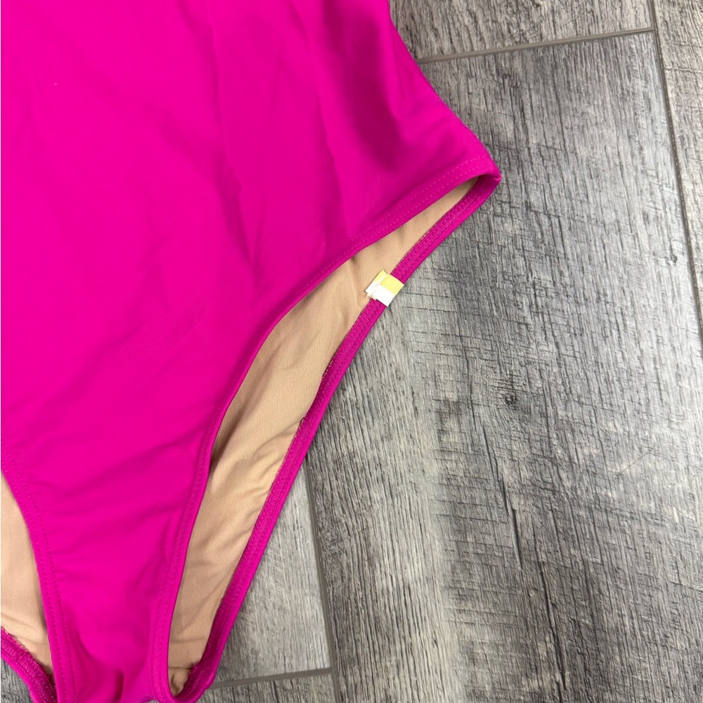Summersalt Ruffle‎ Backflip One Piece - Picture 2 of 10